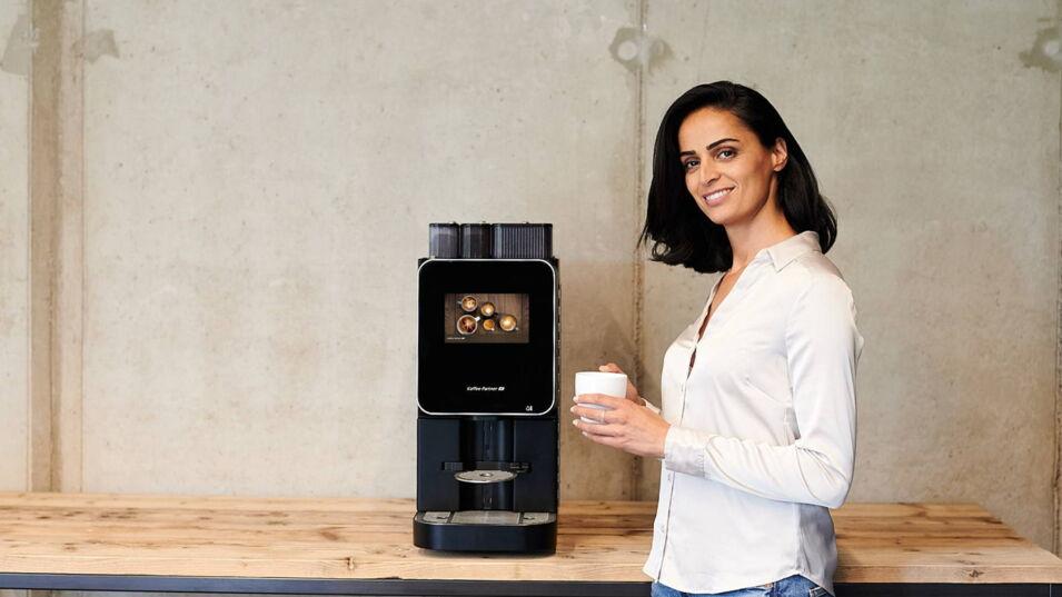 BARISTA Select auf einem Holztisch