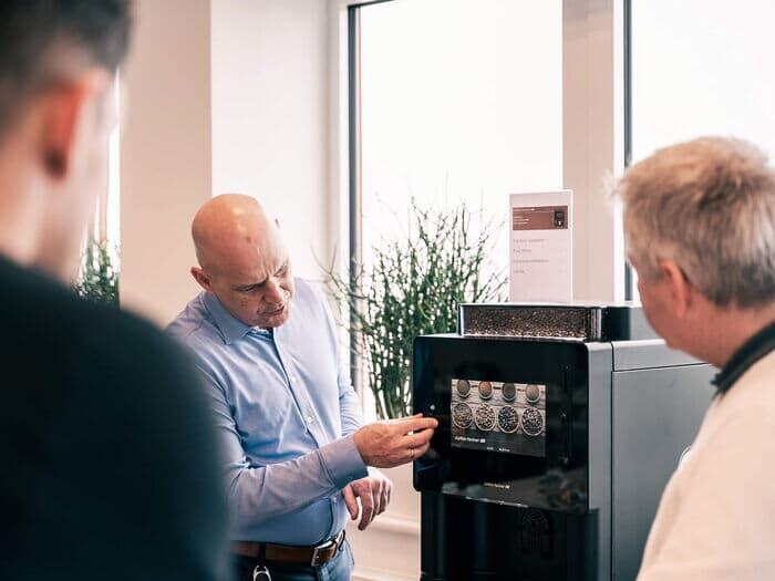 Kaffee-in-der-pause-an-multibona-3-ziehen