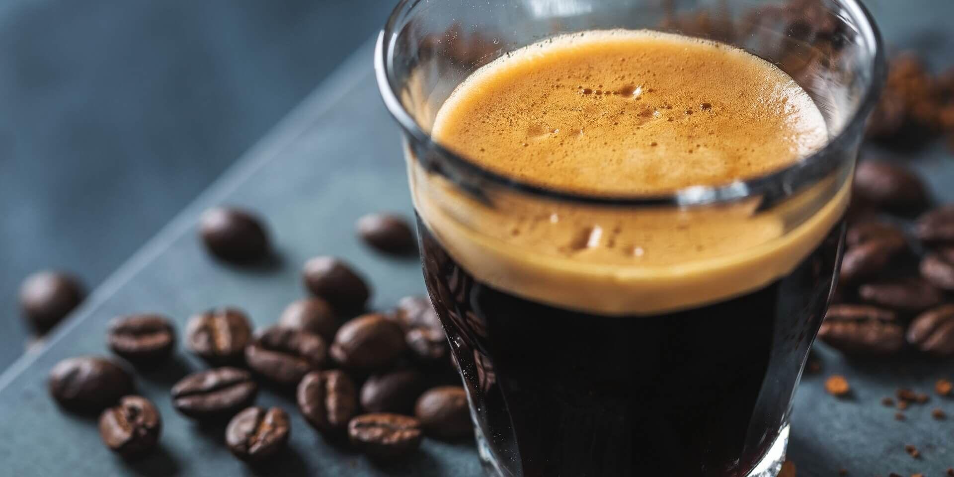 Schnaps Kommt In Den Kaffee Coretto Caffè Corretto: Espresso mit Schuss entdecken | Kaffee Partner