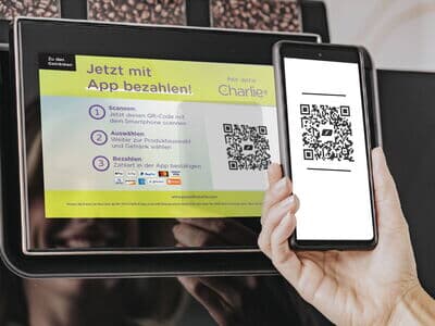 Pay-with-charlie-am-kaffeeautomaten-bezahlen