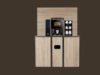 Kaffeevollautomat mit Wassertank