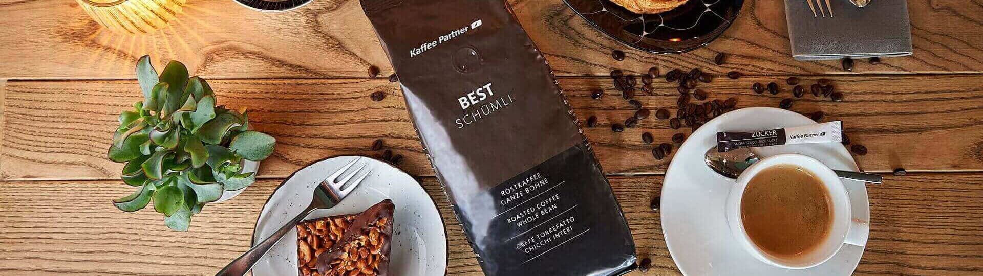 Coffee package Best Schümli is laying with equipment on a table