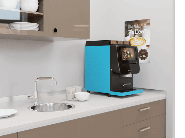 Barista-suprema-in-buerokueche-lichtblau