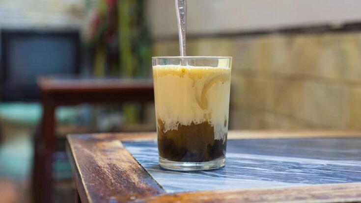 Trend-Getränk Egg Coffee