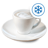 Iced Espresso macchiato in weißer Tasse