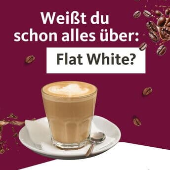Weißt du, warum der Flat White so beliebt ist? 🤓☕
✨ Zwei Espressoshots und feinporiger Mikroschaum – das ist sein Geheimnis. Statt viel Schaum gibt’s hier extra Koffein für deinen Start in den Tag. 💥

☕ Wie viele Tassen brauchst du, um in den Tag zu starten – und ist der Flat White schon Teil deiner Morgenroutine? 
👇 Verrat’s uns in den Kommentaren!

📖 Noch mehr Kaffeewissen gibt’s im Magazin – hier klicken: https://kpinfos.de/flat-white

#flatwhite #officecoffee #kaffeepartner #koffeinkick #coffeetime #kaffeeliebe #baristamoment
