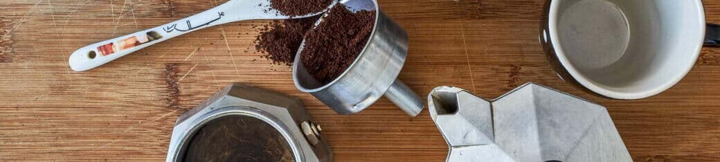 Espressokocher und seine Bestandteile