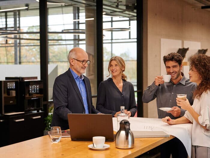 Multibona-3-im-besprechungsraum