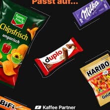 Anpfiff für die Snackpause! ⚽️
Ob Chips, Schokolade oder ein kaltes Getränk: Unser neuer Snack Amico ist Dein Partner für die Pause.
Damit bei all den Hydration Breaks die Snackpausen nicht zu kurz kommen und Dein Team nicht nur während der Fußball-WM bestens versorgt bleibt. 😉
#SnackAmico #KaffeePartner #Snackpause
